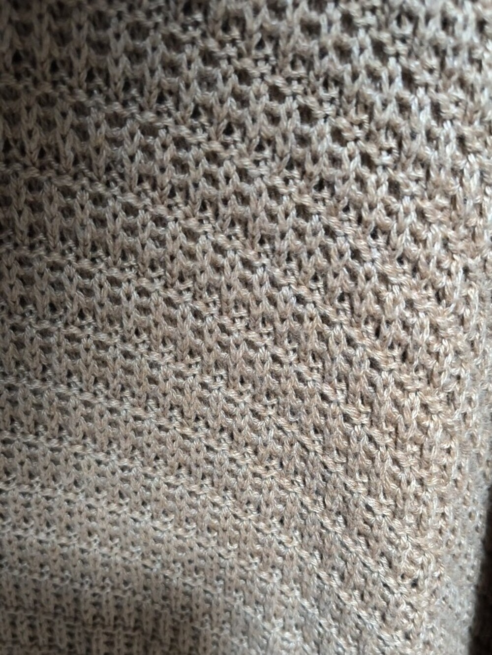 Old Navy Beige Crewneck Waffle Knit Sweater - Picture 3 of 3